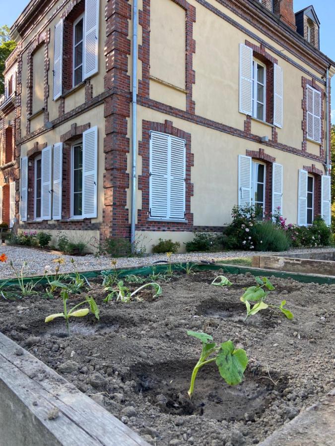 chambre d'hôte château de transières Ambenay Esterno foto